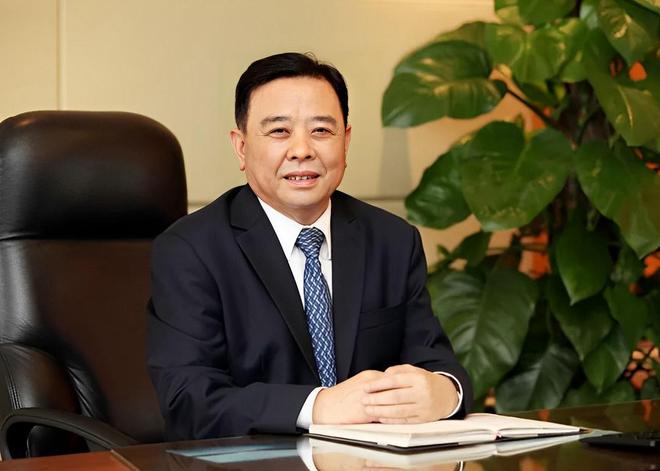 拥身价4770亿一位外地老板闯进前三开元棋牌山东2025年十大富豪揭晓坐(图6)