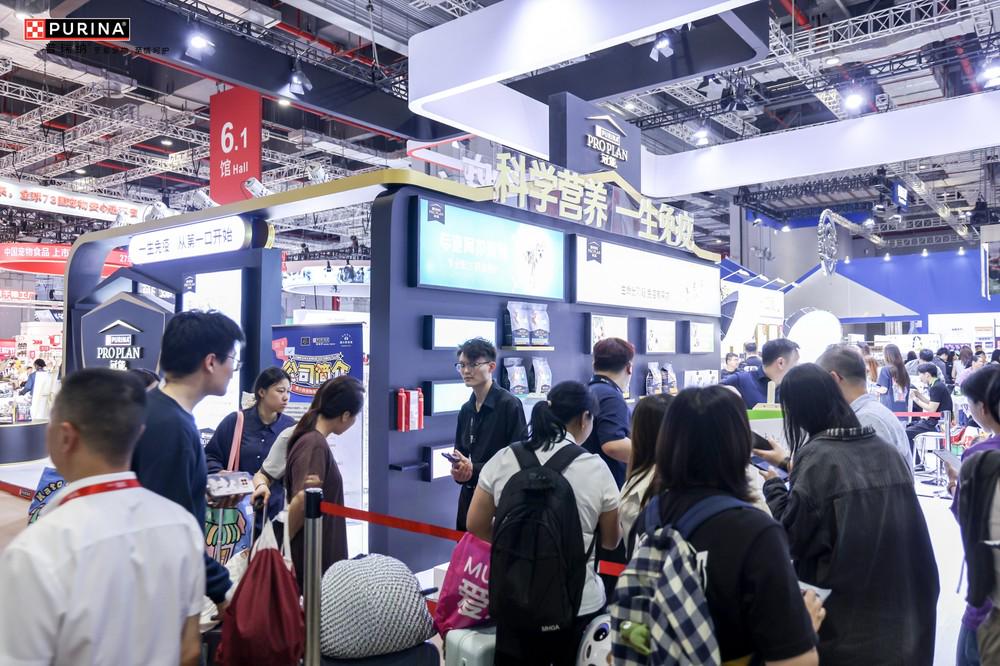宠物全生命周期健康解决方案闪耀它博会开元ky棋牌科学营养、一生免疫冠能携(图2)